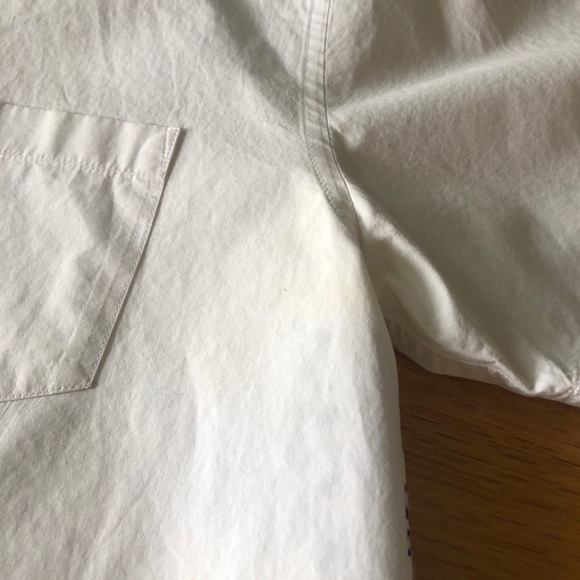 SACAI laser cut cotton short sleeve blouse, black collar and detailing (sze 2/M) - Picture 12 of 16